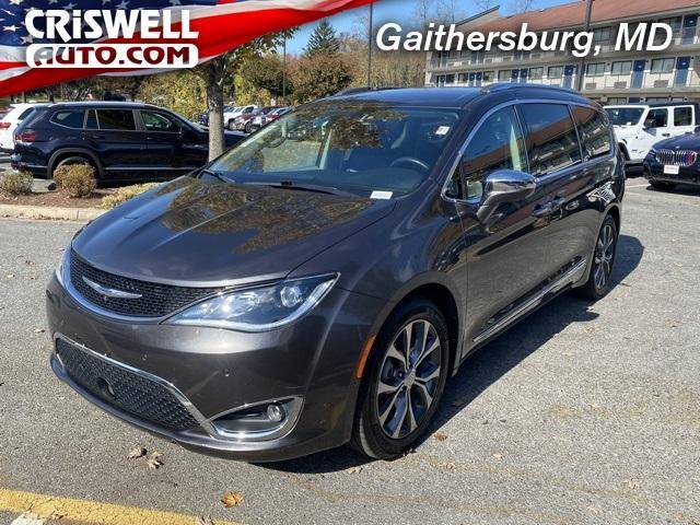 2018 Chrysler Pacifica Minivan Limited FWD photo