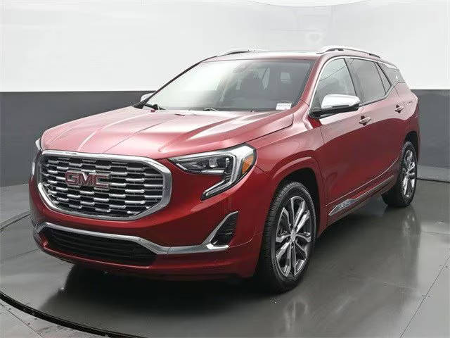 2018 GMC Terrain Denali FWD photo