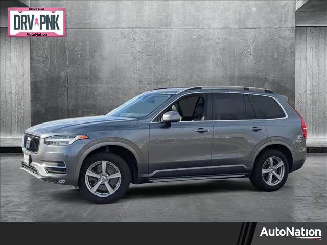 2018 Volvo XC90 Momentum AWD photo