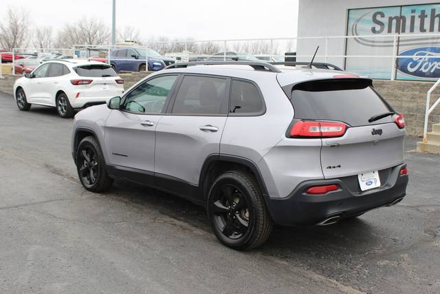 2018 Jeep Cherokee Latitude 4WD photo