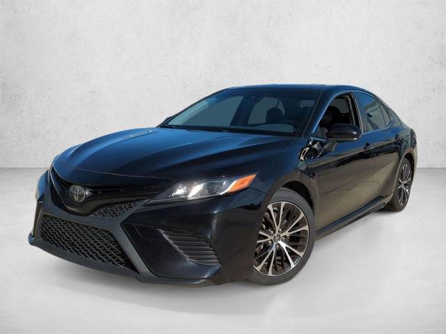 2018 Toyota Camry SE FWD photo