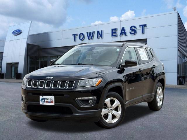 2018 Jeep Compass Latitude FWD photo