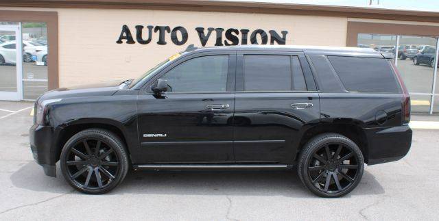 2018 GMC Yukon Denali RWD photo