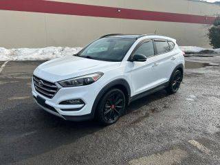 2017 Hyundai Tucson Night AWD photo