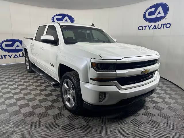 2018 Chevrolet Silverado 1500 LT 4WD photo