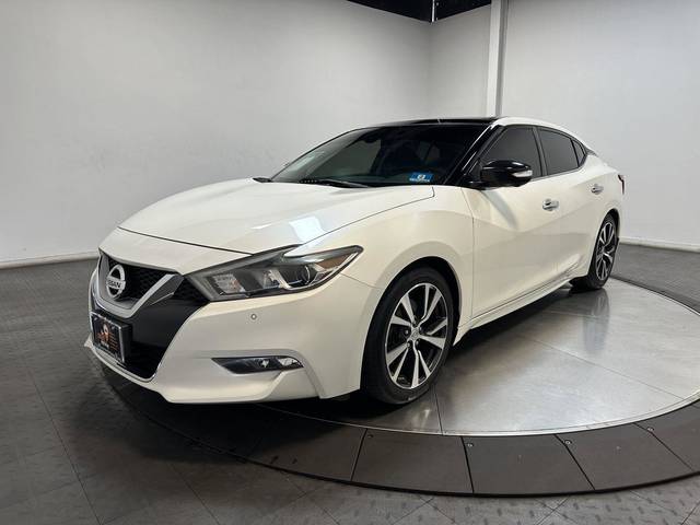 2017 Nissan Maxima Platinum FWD photo
