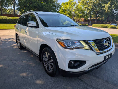 2017 Nissan Pathfinder SL 4WD photo