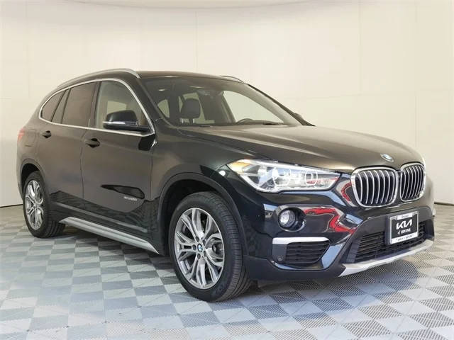 2017 BMW X1 xDrive28i AWD photo