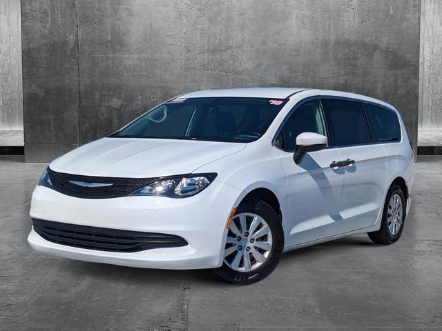 2018 Chrysler Pacifica Minivan L FWD photo
