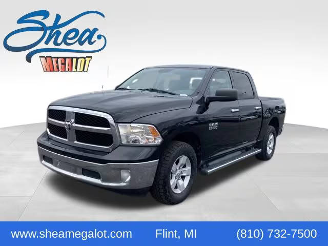 2017 Ram 1500 SLT 4WD photo