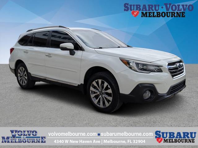 2018 Subaru Outback Touring AWD photo