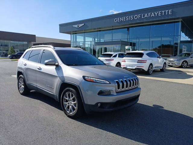 2018 Jeep Cherokee Latitude Plus FWD photo