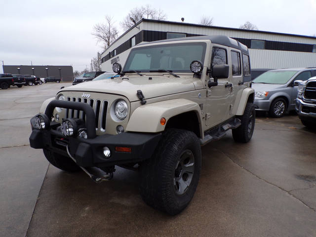 2017 Jeep Wrangler Unlimited Sahara 4WD photo