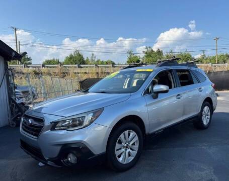 2018 Subaru Outback Premium AWD photo