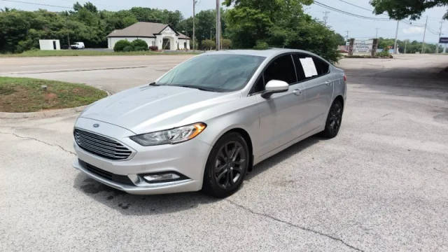 2018 Ford Fusion SE FWD photo
