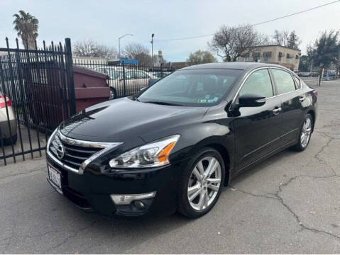 2015 Nissan Altima 3.5 SL FWD photo