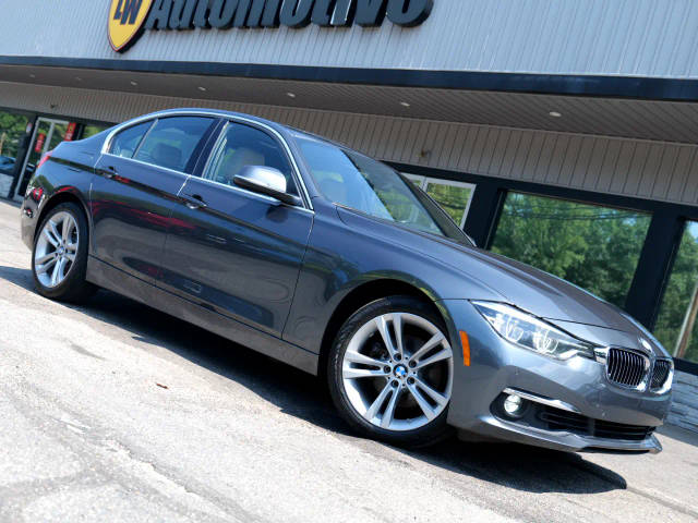 2017 BMW 3 Series 330i xDrive AWD photo