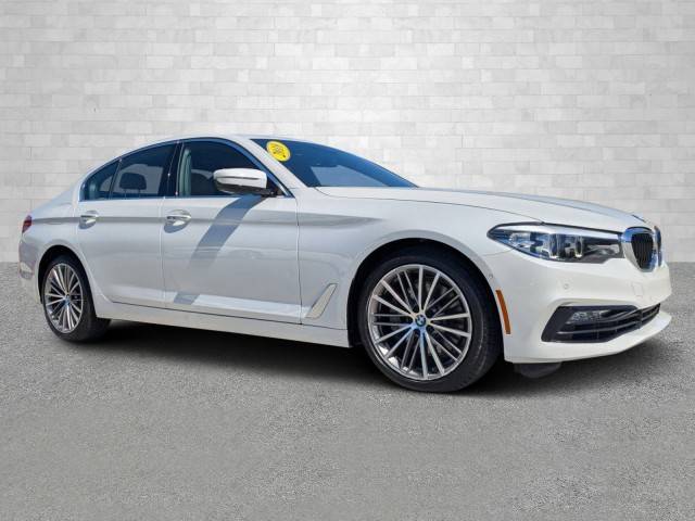 2018 BMW 5 Series 530i RWD photo