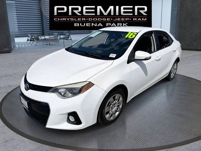 2016 Toyota Corolla S FWD photo