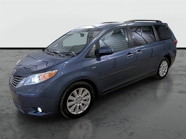 2017 Toyota Sienna XLE AWD photo