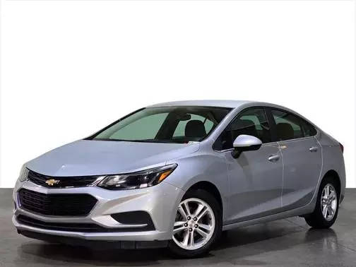 2017 Chevrolet Cruze LT FWD photo