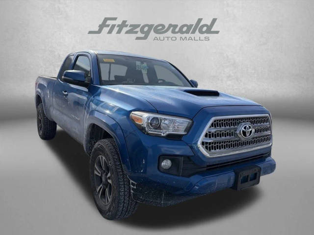 2017 Toyota Tacoma TRD Sport 4WD photo