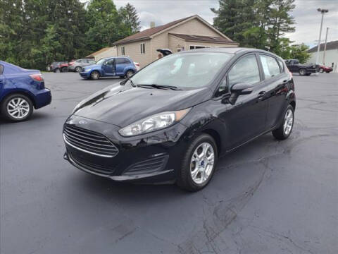 2016 Ford Fiesta SE FWD photo