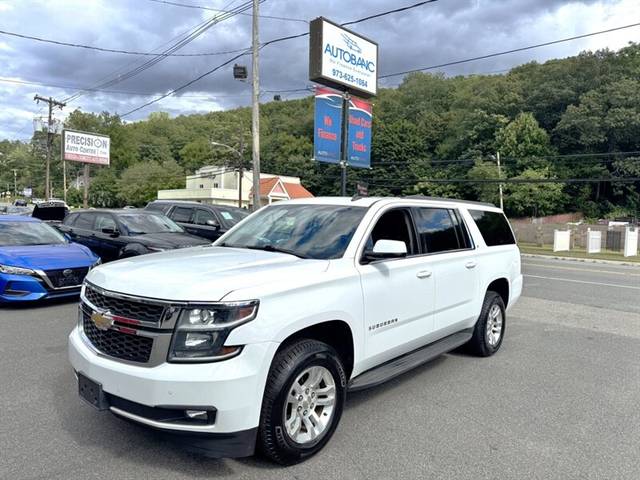 2015 Chevrolet Suburban LT 4WD photo