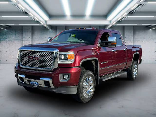 2016 GMC Sierra 2500HD Denali 4WD photo