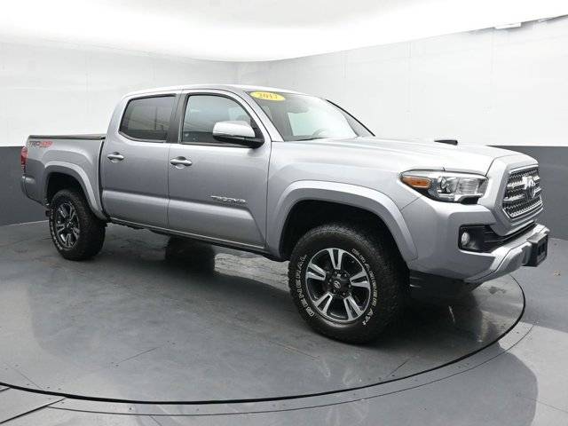 2017 Toyota Tacoma TRD Sport 4WD photo