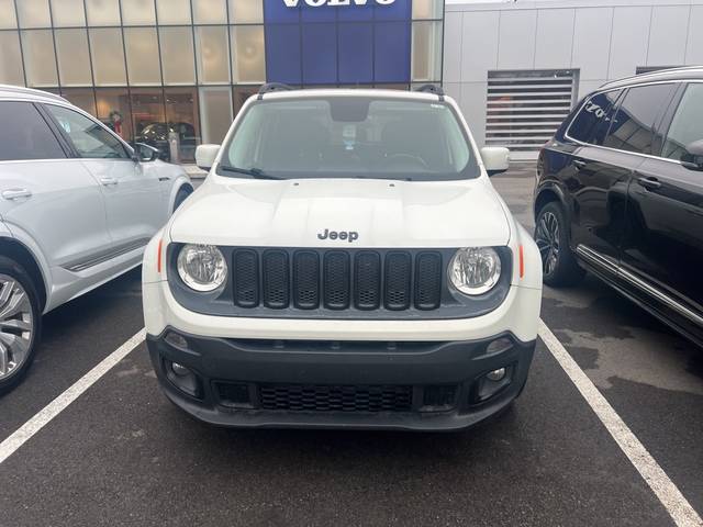 2017 Jeep Renegade Altitude FWD photo