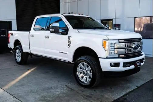 2017 Ford F-250 Super Duty Platinum 4WD photo