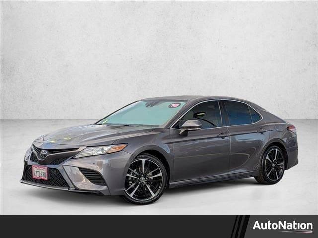 2018 Toyota Camry XSE FWD photo