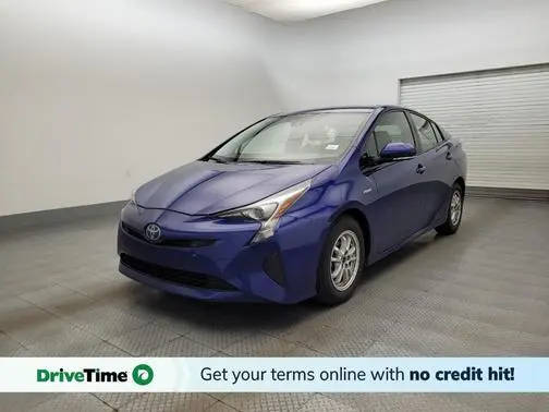 2017 Toyota Prius Three FWD photo