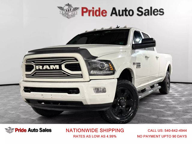 2018 Ram 3500 Laramie 4WD photo