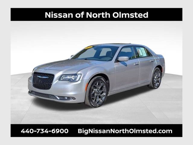 2018 Chrysler 300 300S AWD photo