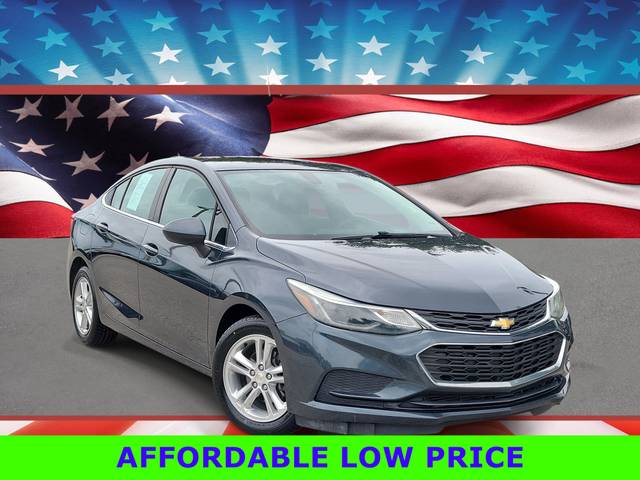 2018 Chevrolet Cruze LT FWD photo