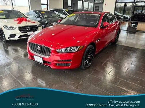 2018 Jaguar XE 25t Premium AWD photo