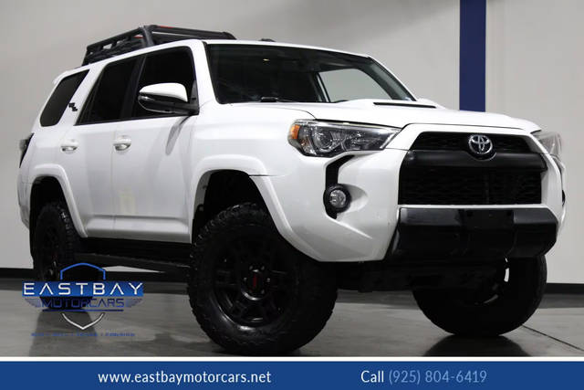 2018 Toyota 4Runner TRD Off Road Premium 4WD photo