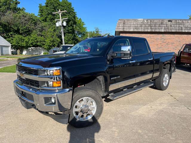 2015 Chevrolet Silverado 2500HD LTZ 4WD photo