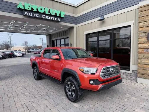 2017 Toyota Tacoma TRD Off Road 4WD photo