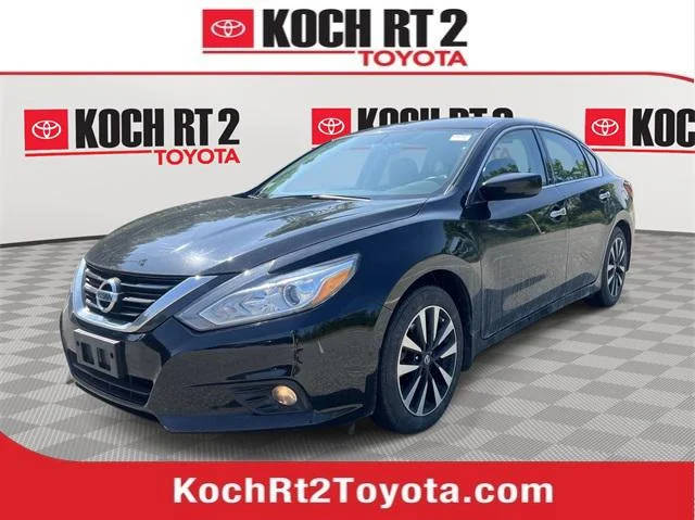 2017 Nissan Altima 2.5 SV FWD photo