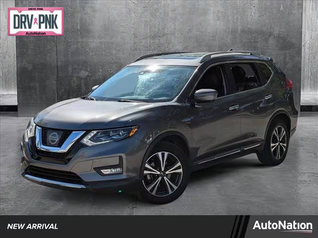 2017 Nissan Rogue SL FWD photo