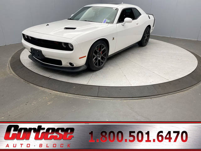 2018 Dodge Challenger R/T Scat Pack RWD photo