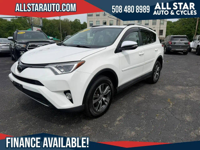 2017 Toyota RAV4 XLE AWD photo
