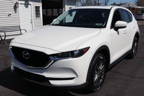 2017 Mazda CX-5 Touring AWD photo
