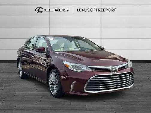 2018 Toyota Avalon Limited FWD photo
