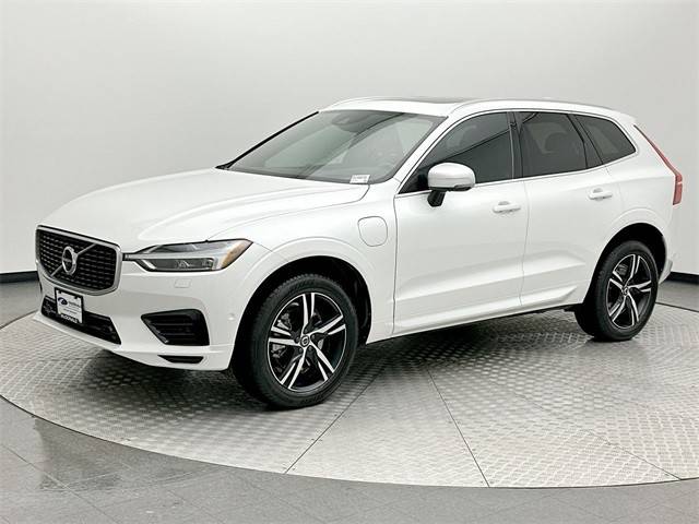 2018 Volvo XC60 R-Design AWD photo