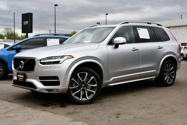 2018 Volvo XC90 Momentum AWD photo