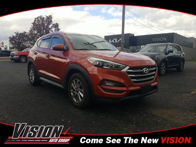 2017 Hyundai Tucson SE AWD photo